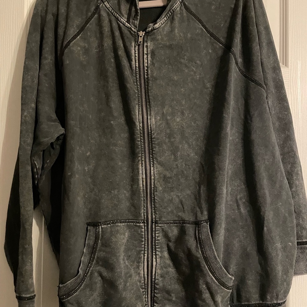 Hooded jacket Torrid Love Sick size 3